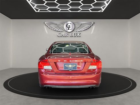 Used 2011 Volvo C70 T5 image 5