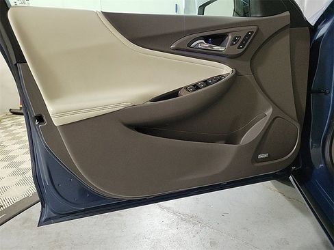 Used 2024 Chevrolet Malibu LT image 20