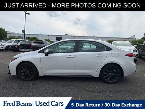 Used 2024 Toyota Corolla SE FWD image 4