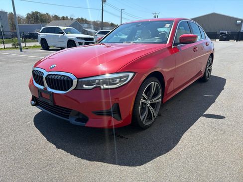 Used 2021 BMW 330i xDrive Sedan w/ Premium Package AWD/4WD image 3