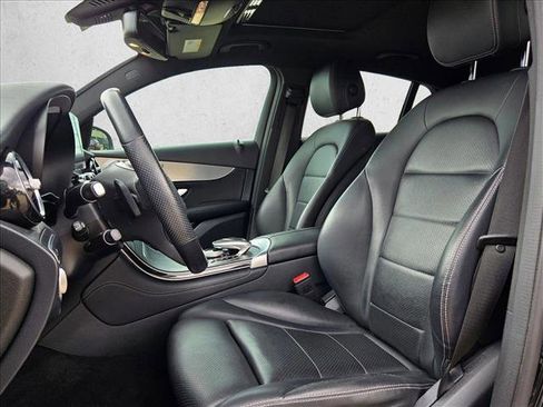 Used 2019 Mercedes-Benz GLC 300 4MATIC Coupe image 10
