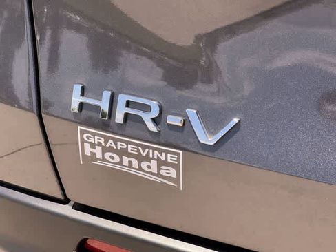 Certified 2024 Honda HR-V LX image 8