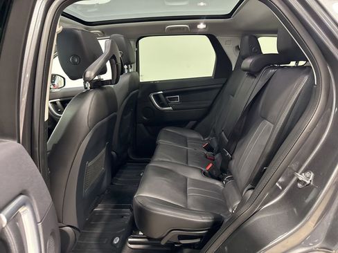 Used 2019 Land Rover Discovery Sport HSE AWD/4WD image 34