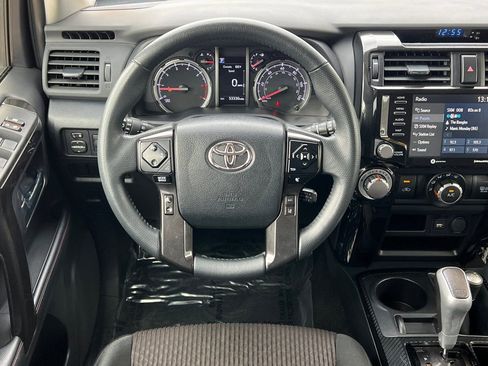 Certified 2024 Toyota 4Runner TRD Off-Road image 18