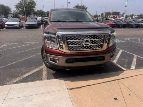 Used 2017 Nissan Titan Platinum Reserve AWD/4WD image 13