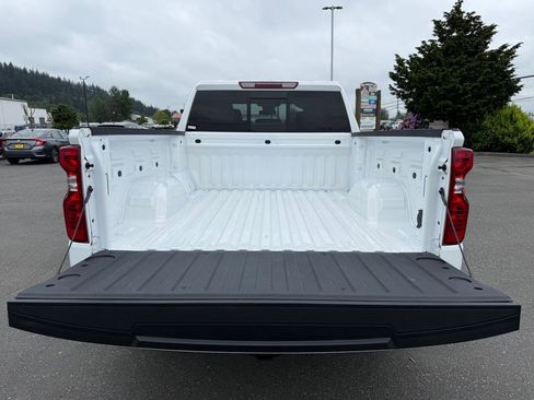 Used 2025 Chevrolet Silverado 1500 LT w/ Z71 Off-Road Package AWD/4WD image 14