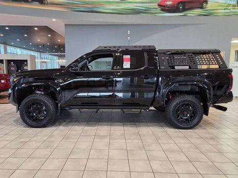 New 2026 Toyota Tacoma SR5 image 4