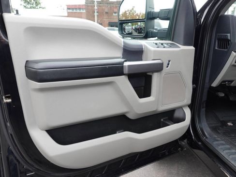 Used 2022 Ford F350 XLT w/ XLT Value Package image 15