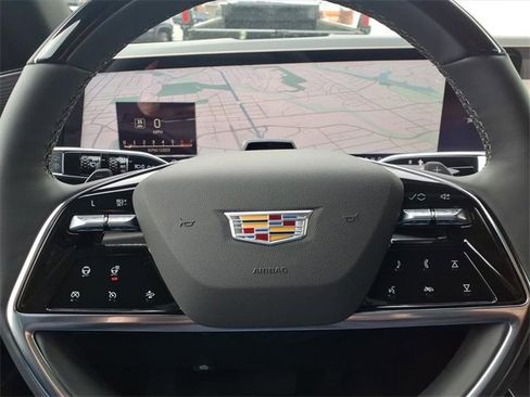 New 2026 Cadillac Escalade Luxury image 13