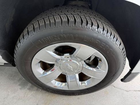 Used 2015 Chevrolet Tahoe LTZ AWD/4WD image 49