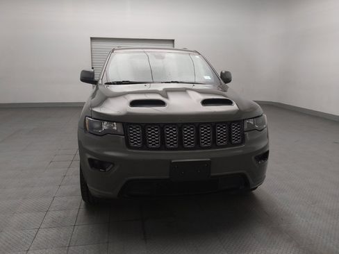 Used 2021 Jeep Grand Cherokee Laredo X RWD image 14