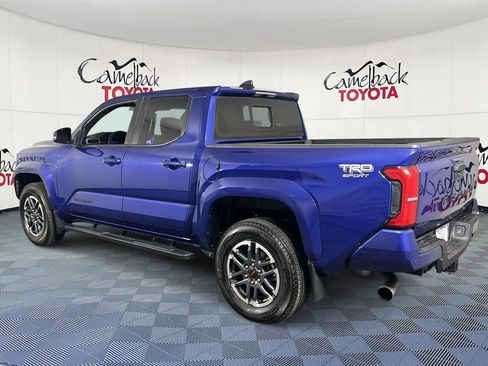 Used 2024 Toyota Tacoma TRD Sport w/ TRD Sport Upgrade Package AWD/4WD image 6