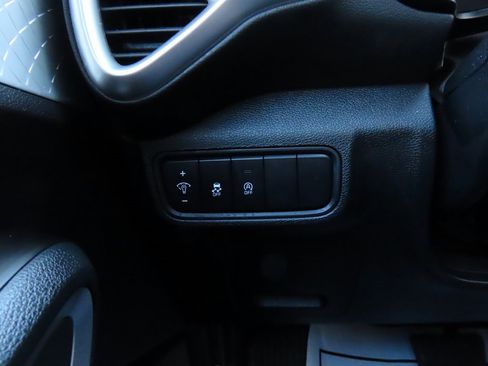 Used 2024 Kia Soul LX w/ Option Group 015 image 34