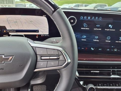 New 2026 Chevrolet Traverse Z71 w/ Enhanced Driving Package AWD/4WD image 22