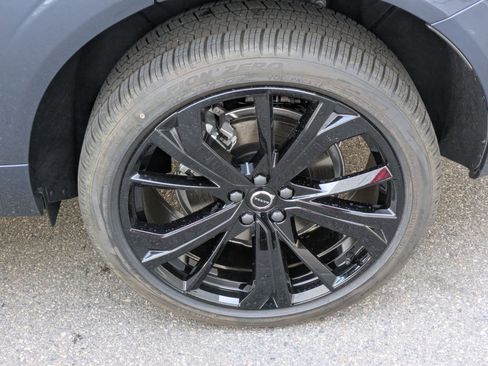 New 2026 Volvo XC60 B5 Ultra w/ Climate Package image 16