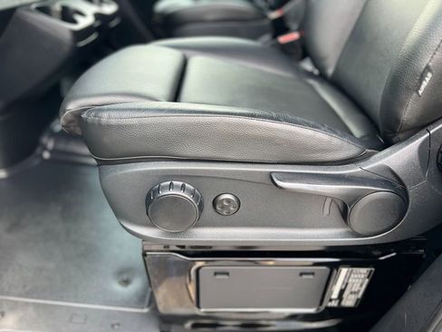 Used 2024 Mercedes-Benz Sprinter 2500 image 21