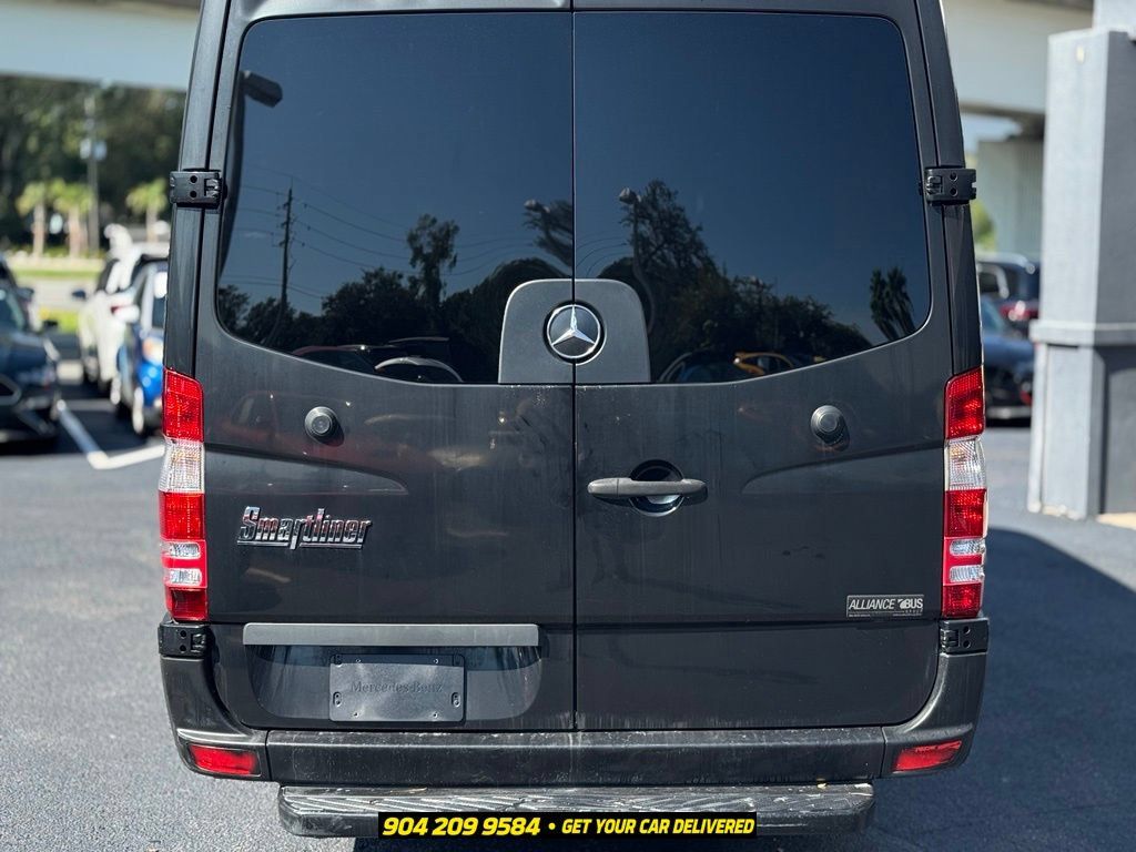 Used 2017 Mercedes-Benz Sprinter 3500 image 5