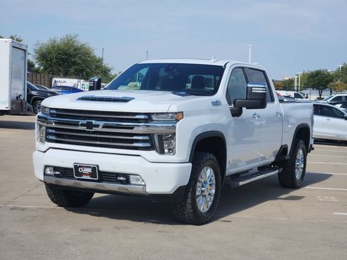 Used 2020 Chevrolet Silverado 2500 High Country w/ Z71 Off-Road Package AWD/4WD image 11