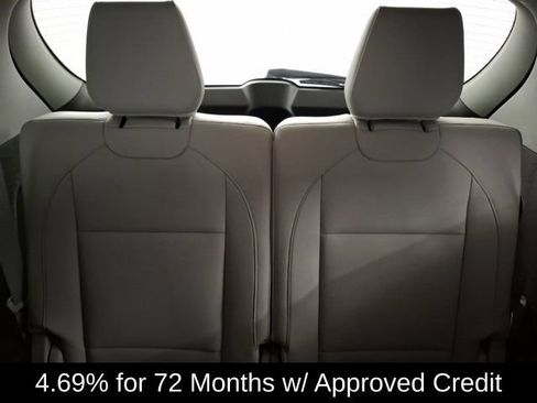 Used 2017 Acura MDX w/ Technology Package AWD/4WD image 15