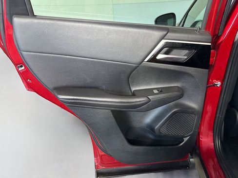 Used 2023 Mitsubishi Outlander SE Black Edition image 26