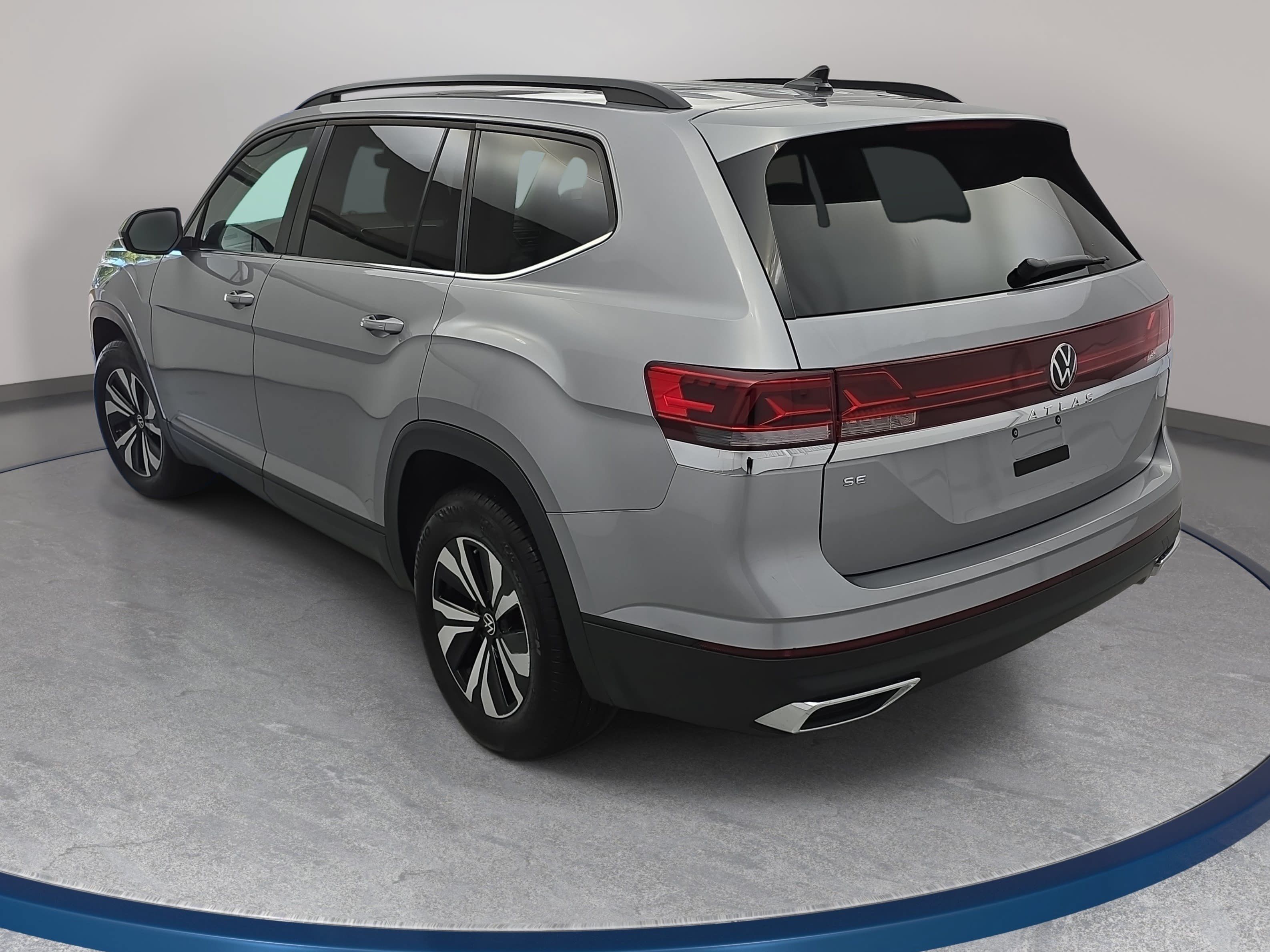 Used 2026 Volkswagen Atlas SE FWD image 7