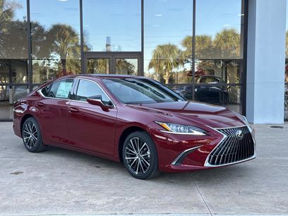 New 2025 Lexus ES 350 w/ Premium Package