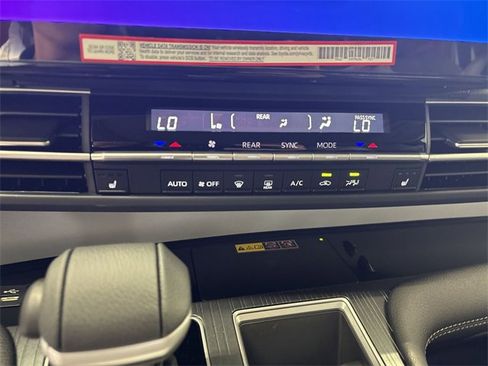 New 2025 Toyota Sienna XLE image 21