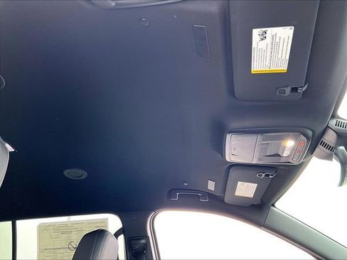 New 2026 Chevrolet Traverse LT image 29