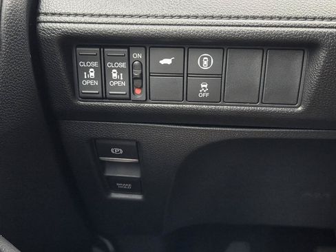 Used 2023 Honda Odyssey Sport image 29