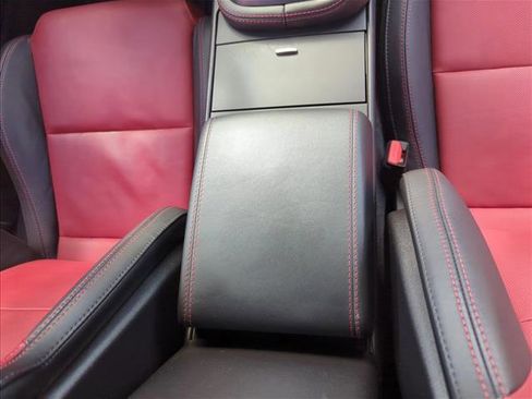 Used 2021 Jaguar F-TYPE R image 20