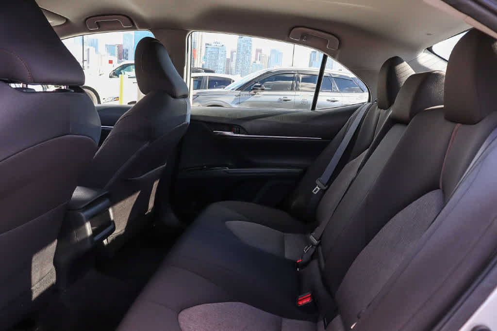 Used 2020 Toyota Camry LE w/ Carpet Mat Package FWD image 17