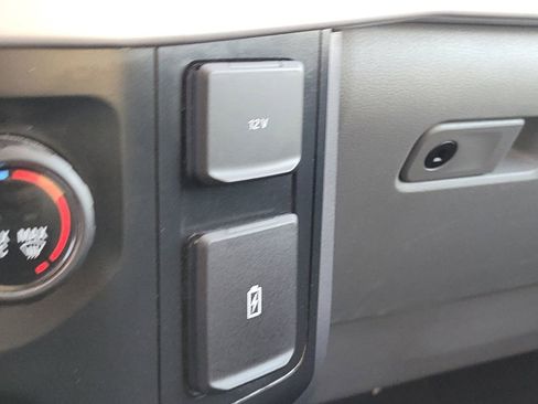 Used 2023 Ford F150 XLT image 23