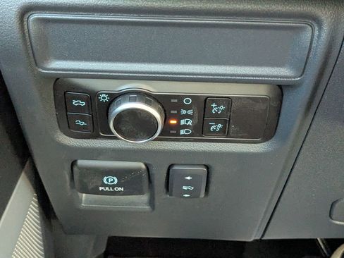 New 2025 Ford F150 Lightning Platinum image 26