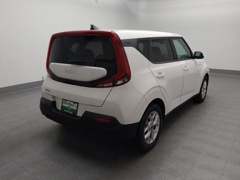 Used 2022 Kia Soul LX w/ Technology Package FWD image 7