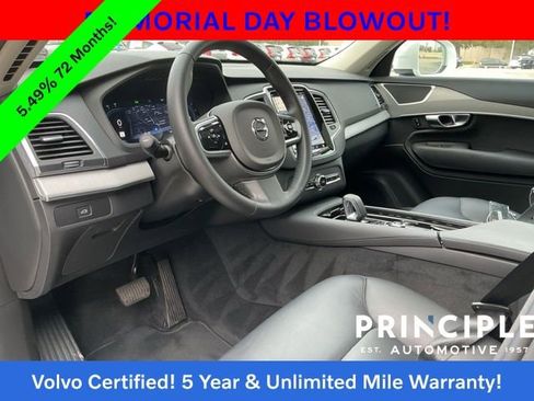 Certified 2025 Volvo XC90 B5 Core AWD/4WD image 30