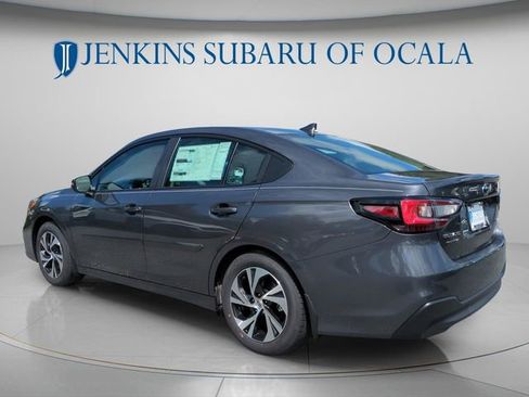 Used 2025 Subaru Legacy Premium AWD/4WD image 5