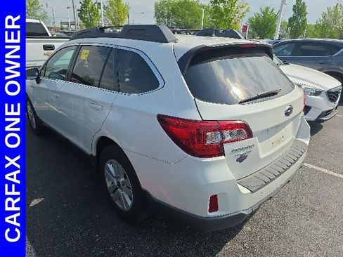 Used 2016 Subaru Outback 2.5i Premium AWD/4WD image 4