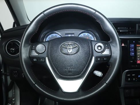 Used 2017 Toyota Corolla SE 50th Anniversary FWD image 21