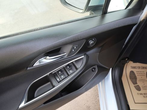 Used 2017 Chevrolet Cruze LS image 16