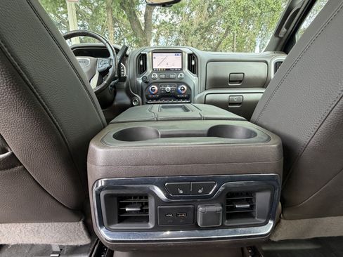 Used 2020 GMC Sierra 1500 Denali w/ Denali Ultimate Package AWD/4WD image 38