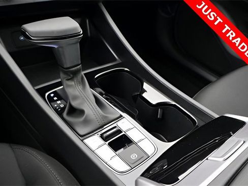 Used 2025 Hyundai Tucson SE image 24