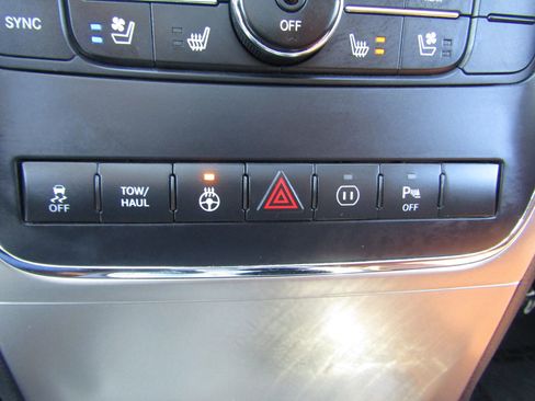 Used 2012 Jeep Grand Cherokee Overland image 33