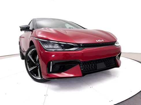 Certified 2023 Kia EV6 GT AWD/4WD image 10
