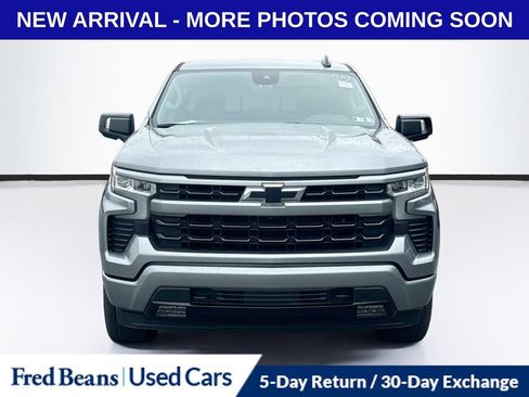 Used 2023 Chevrolet Silverado 1500 RST w/ Convenience Package II AWD/4WD image 2
