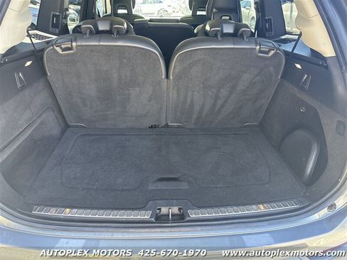Used 2016 Volvo XC90 T6 Momentum w/ Momentum Plus Package image 11