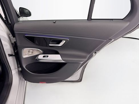 Used 2026 Mercedes-Benz E 450 4MATIC Sedan image 26