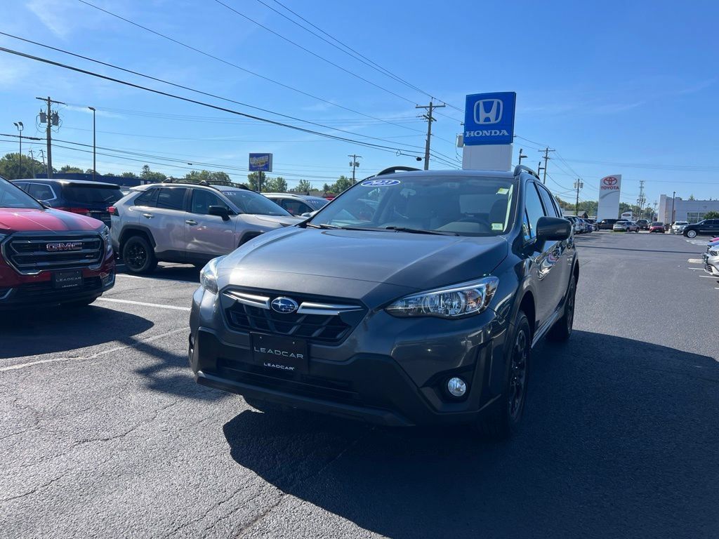 Used 2023 Subaru Crosstrek 2.0i Premium AWD/4WD image 1