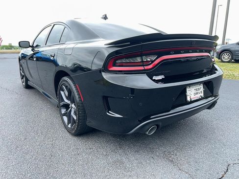 Used 2023 Dodge Charger R/T w/ Plus Group RWD image 7