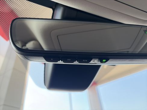 Used 2021 Lexus RX 350L Premium w/ Premium Package image 38