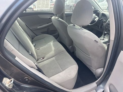 Used 2011 Toyota Corolla LE FWD image 28